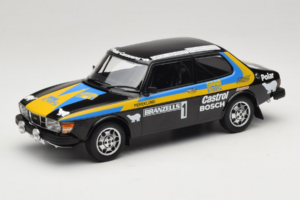 Saab 99 EMS #1 P. Eklund / B. Cederberg Rally Sweden 1977 MCG 1:18 MCG18825R Metall