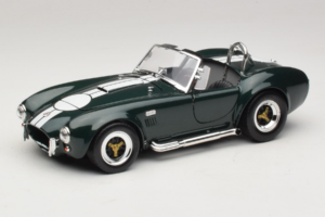 Shelby Cobra 427 S/C Dunkelgrün Weiße Streifen Road Signature 1:18 92058-P1 Metall