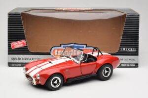 Shelby Cobra 427 S/C Guardsman Red ERTL 1:18 7369 Metall — Bild 8 von 8