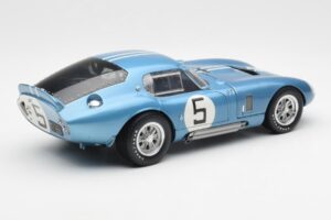 Shelby Cobra Daytona Coupe #5 D. Gurney / B. Bondurant 24 Hours of Le Mans 1964 Exoto 1:18 135190555498 Metall — Bild 3 von 8