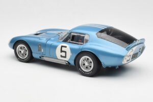 Shelby Cobra Daytona Coupe #5 D. Gurney / B. Bondurant 24 Hours of Le Mans 1964 Exoto 1:18 135190555498 Metall — Bild 7 von 8
