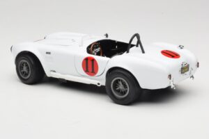 Shelby Cobra 427 S/C Weiß Auto World 1:18 AWSS104 Metall — Bild 7 von 8