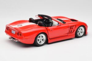 Shelby Series 1 Cabriolet Rot Bburago 1:18 3353 Metall — Bild 3 von 8