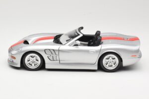 Shelby Series 1 Silber Bburago 1:18 3323 Metall — Bild 4 von 8