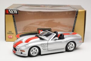 Shelby Series 1 Silber Bburago 1:18 3323 Metall — Bild 8 von 8