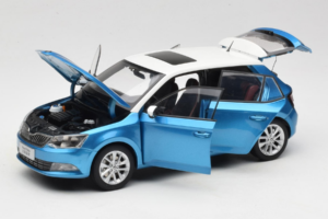 Skoda Fabia Mk3 Blau OEM 1:18 ZSF000004BLA Metall — Bild 2 von 8