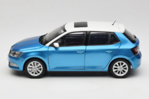 Skoda Fabia Mk3 Blau OEM 1:18 ZSF000004BLA Metall — Bild 4 von 8