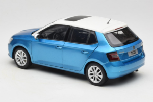 Skoda Fabia Mk3 Blau OEM 1:18 ZSF000004BLA Metall — Bild 7 von 8