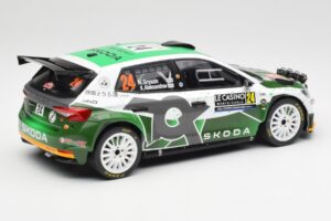 Skoda Fabia Rally2 #24 N. Gryazin / K. Aleksandrov Rally Monte Carlo 2023 IXO 1:18 18RMC155B Metall — Bild 2 von 6