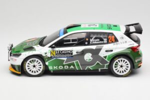 Skoda Fabia Rally2 #24 N. Gryazin / K. Aleksandrov Rally Monte Carlo 2023 IXO 1:18 18RMC155B Metall — Bild 3 von 6