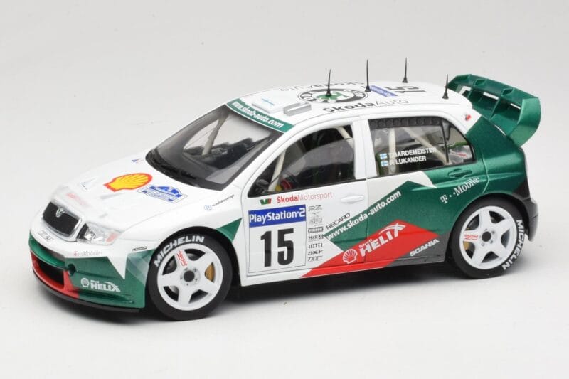 Skoda Fabia WRC #15 T. Gardemeister / P. Lukander WRC 1999 Solido 1:18 90457 Metall