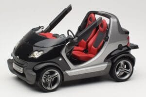 Smart Crossblade 450 Schwarz Minichamps 1:18 0013440V001C02Q00 Metall — Bild 2 von 8