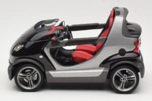 Smart Crossblade 450 Schwarz Minichamps 1:18 0013440V001C02Q00 Metall — Bild 4 von 8