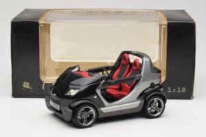 Smart Crossblade 450 Schwarz Minichamps 1:18 0013440V001C02Q00 Metall — Bild 8 von 8