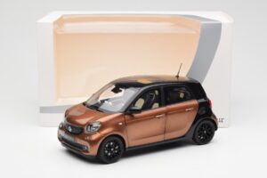 Smart Forfour W453 Schwarz Hazel Braun Norev 1:18 B66960299 Metall — Bild 8 von 8