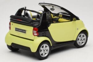 Smart Fortwo 450 Cabrio Gelb Minichamps 1:18 0012889V001C49Q00 Metall — Bild 3 von 8