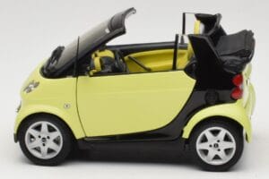 Smart Fortwo 450 Cabrio Gelb Minichamps 1:18 0012889V001C49Q00 Metall — Bild 4 von 8