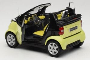Smart Fortwo 450 Cabrio Gelb Minichamps 1:18 0012889V001C49Q00 Metall — Bild 5 von 8