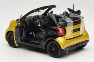 Smart Fortwo 453 Cabriolet Schwarz Und Gelb Norev 1:18 B66960289 Metall — Bild 5 von 8