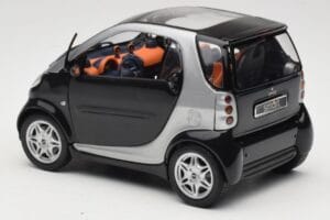 Smart Fortwo Schwarz Kyosho 1:18 0004830V000C08Q00 Metall — Bild 7 von 8