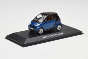 Smart Fortwo Coupe Aqua Blau Metallic & Schwarz Minichamps 1:43 Q0022558V001C77Q00 Metall — Bild 2 von 4