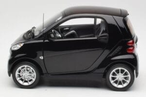 Smart Fortwo Coupe W451 Deep Schwarz Minichamps 1:18 Q0022563V001C02Q00 Metall — Bild 4 von 8