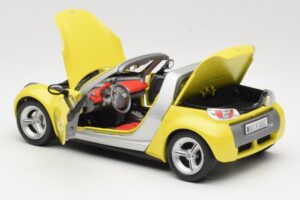 Smart Roadster 452 Gelb Bburago 1:18 34099-M2 Metall — Bild 5 von 8