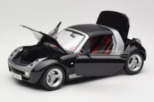 Smart Roadster Schwarz Bburago 1:18 34099-M1 Metall — Bild 2 von 8