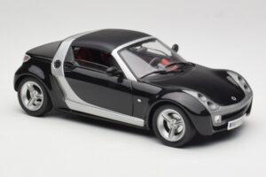 Smart Roadster Schwarz Bburago 1:18 34099-M1 Metall — Bild 6 von 8