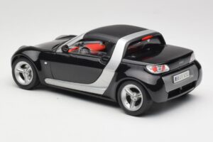 Smart Roadster Schwarz Bburago 1:18 34099-M1 Metall — Bild 7 von 8