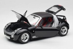 Smart Roadster Dunkelblau Bburago 1:18 34917 Metall — Bild 2 von 8