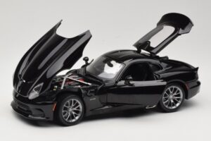 SRT Viper GTS Schwarz Maisto 1:18 31128 Metall — Bild 2 von 8