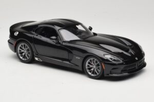 SRT Viper GTS Schwarz Maisto 1:18 31128 Metall — Bild 6 von 8
