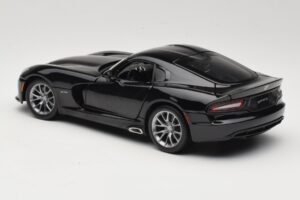 SRT Viper GTS Schwarz Maisto 1:18 31128 Metall — Bild 7 von 8