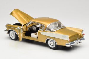 Studebaker Golden Hawk Anson 1:18 30384 Metall — Bild 5 von 8