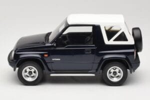 Suzuki Vitara Cabrio JLX Deep Blue Pearl Metallic Otto 1:18 OT492 Resin — Bild 3 von 6