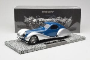 Talbot-Lago T150 C-SS Coupe Blau Silber Minichamps 1:18 107117122 Resin — Bild 6 von 6