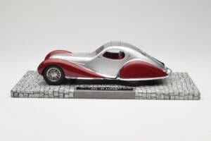 Talbot-Lago T150 C-SS Coupe Silber Rot Minichamps 1:18 107117121 Resin — Bild 3 von 6
