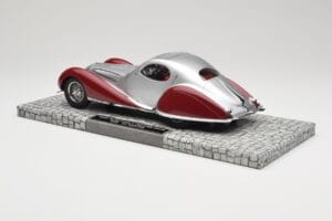 Talbot-Lago T150 C-SS Coupe Silber Rot Minichamps 1:18 107117121 Resin — Bild 5 von 6