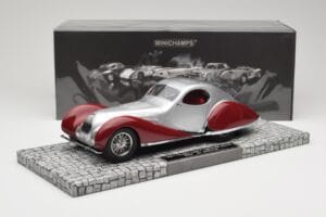 Talbot-Lago T150 C-SS Coupe Silber Rot Minichamps 1:18 107117121 Resin — Bild 6 von 6
