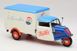 Tempo Dreirad Kastenwagen Pepsi Minichamps 1:18 150099024 Metall — Bild 6 von 8