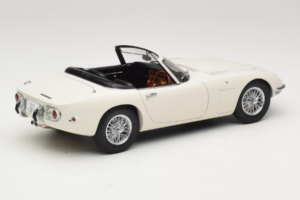 Toyota 2000 GT Cabriolet Weiß James Bond Collection AUTOart 1:18 78731 Metall — Bild 3 von 8