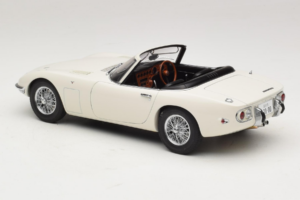 Toyota 2000 GT Cabriolet Weiß James Bond Collection AUTOart 1:18 78731 Metall — Bild 7 von 8