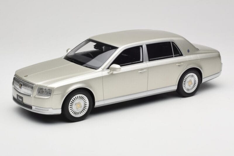 Toyota Century Silver Metallic Kyosho 1:18 KSR18036S Metall