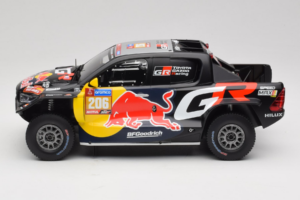 Toyota GR DKR Hilux Evo #206 L. Moraes / A. Monleon Rally Dakar 2024 IXO 1:18 18RMC238A Metall — Bild 3 von 6