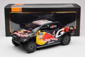 Toyota GR DKR Hilux Evo #206 L. Moraes / A. Monleon Rally Dakar 2024 IXO 1:18 18RMC238A Metall — Bild 6 von 6