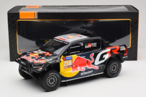 Toyota GR DKR Hilux Evo #216 S. Quintero / D. Zenz Rally Dakar 2024 IXO 1:18 18RMC238B Metall — Bild 6 von 6