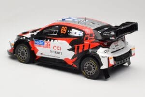 Toyota GR Yaris Rally1 #69 Toyota Gazoo Racing WRT K. Rovanpera / J. Halttunen Rally Finland 2024 IXO 1:18 18RMC218 Metall — Bild 5 von 6