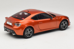 Toyota GT86 Rot Century Dragon 1:18 CD01 Metall — Bild 3 von 8