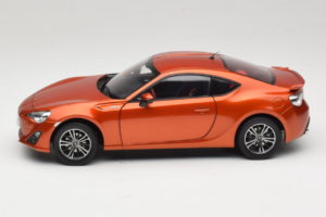 Toyota GT86 Rot Century Dragon 1:18 CD01 Metall — Bild 4 von 8